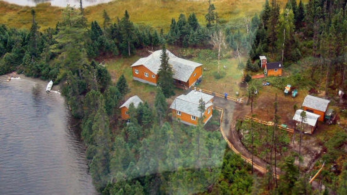 Newfoundland Moose Hunting Outfitters Lodge